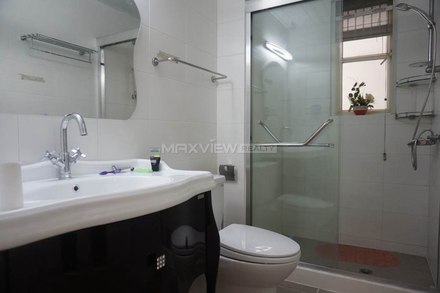 Apartment in Shanghai  Summit Panorama 3bedroom 214sqm ¥27,000 SHR0160