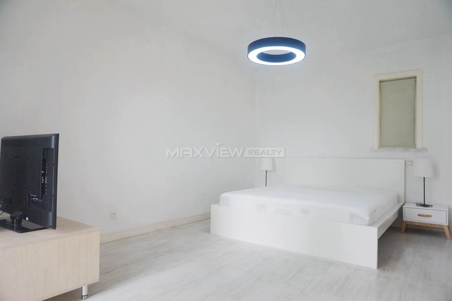 Apartment in Shanghai  Summit Panorama 3bedroom 214sqm ¥27,000 SHR0160