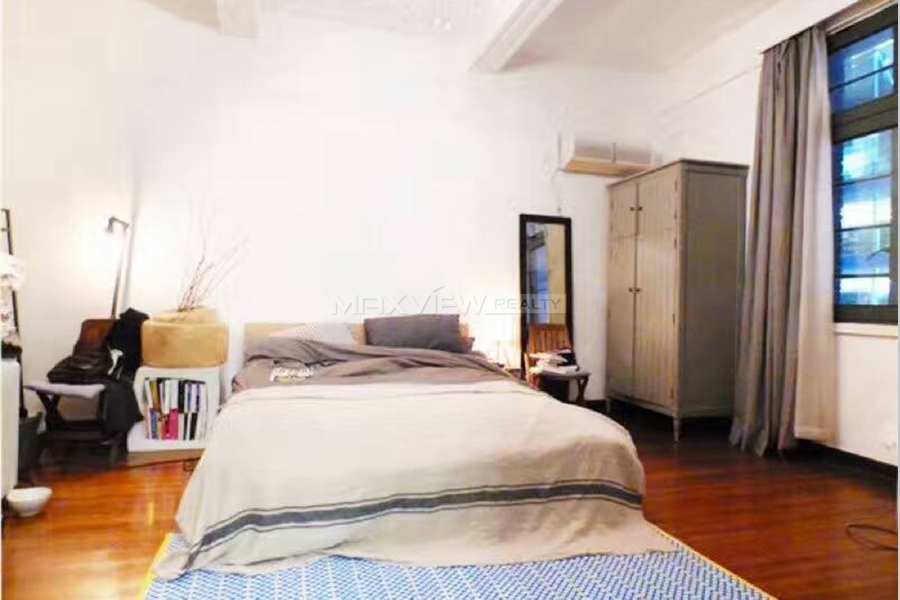 Shanghai property in Nanjing W. Rd 2bedroom 130sqm ¥25,000 SHR0170