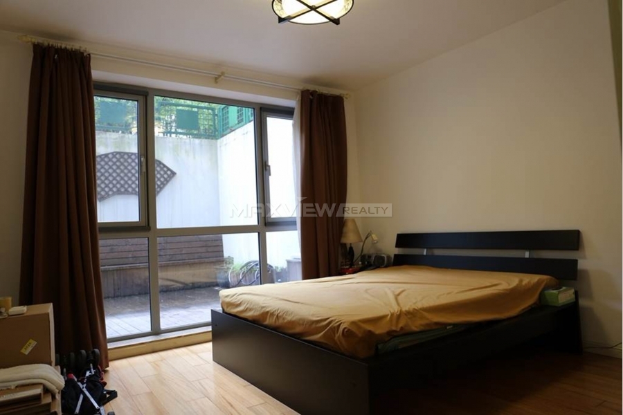 Apartment in Shanghai Central Palace 4bedroom 300sqm ¥33,000 SHR0190