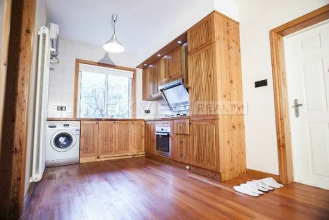  Shanghai property in Huiahai Middle Rd  3bedroom 135sqm ¥26,000 SHR0214