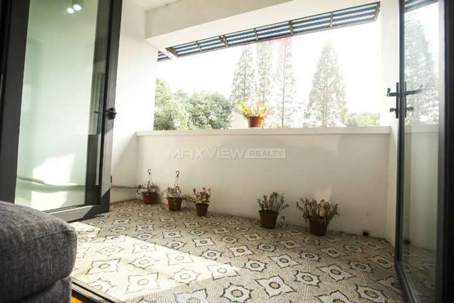  Shanghai property in Huiahai Middle Rd  3bedroom 135sqm ¥26,000 SHR0214
