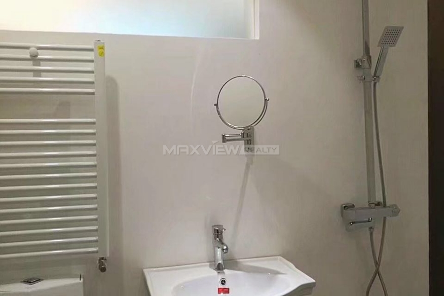 Shanghai property in Huaihai Middle Rd  2bedroom 120sqm ¥20,000 SHR0238