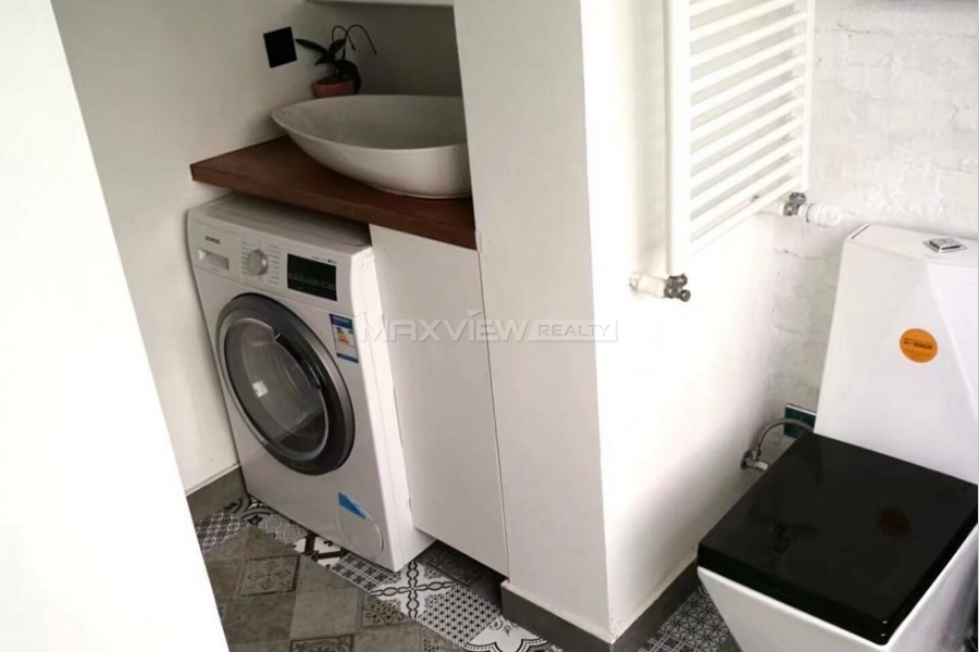Shanghai property in Huaihai Middle Rd  2bedroom 120sqm ¥20,000 SHR0238