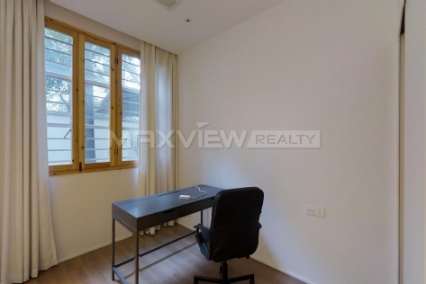 Shanghai apartment rent in  Base Living Tianyaoqiao 3bedroom 193sqm ¥38,000 SHR0260