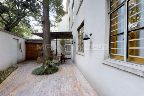 Shanghai apartment rent in  Base Living Tianyaoqiao 3bedroom 193sqm ¥38,000 SHR0260