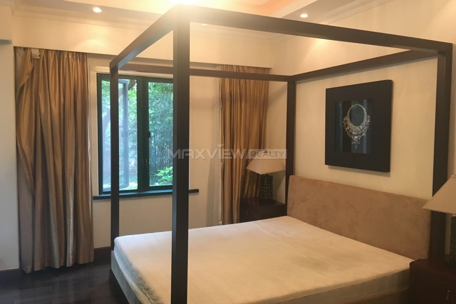 Apartment for rent in Shanghai Yanlord Garden  1bedroom 150sqm ¥25,000 SH017697