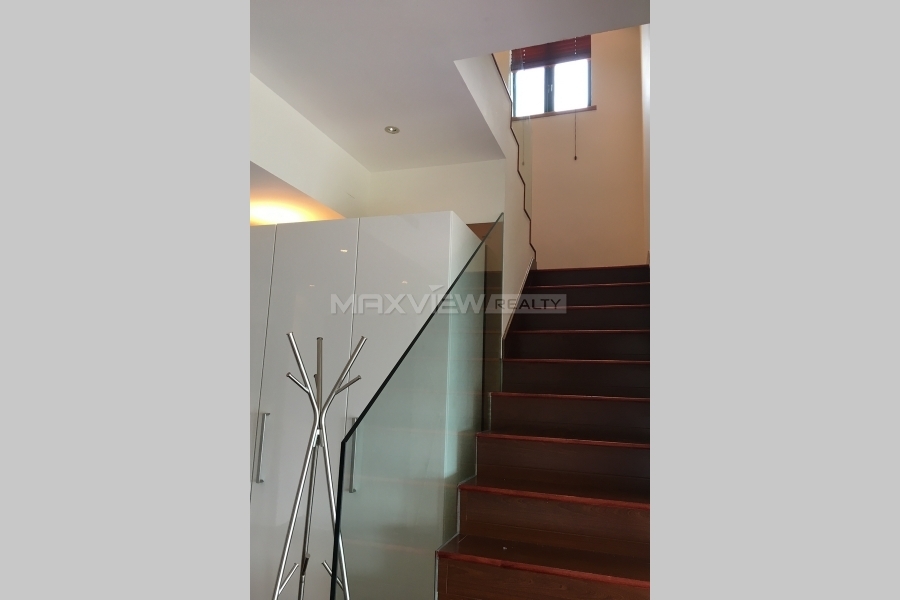 Apartment in Shanghai Yanlord Garden 3bedroom 197sqm ¥35,000 SH017694