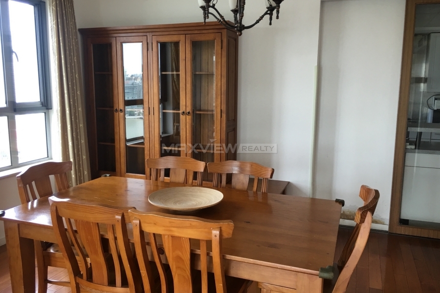 Apartment in Shanghai Summit Residence 4bedroom 200sqm ¥28,000 SH017714