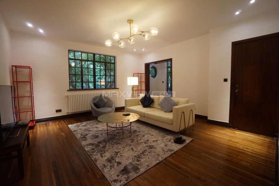 Shanghai property in Maoming S. Road 2bedroom 150sqm ¥32,000 SH017720