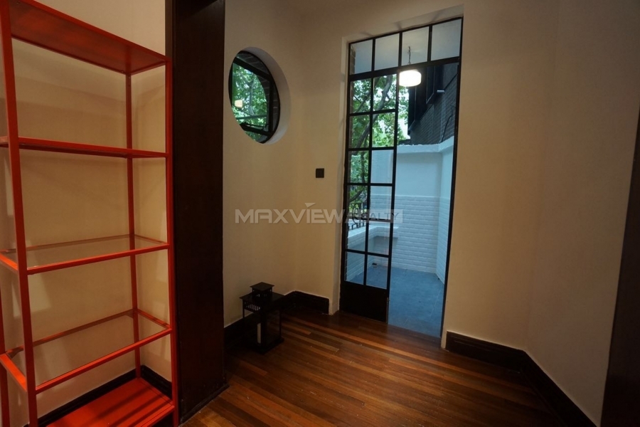 Shanghai property in Maoming S. Road 2bedroom 150sqm ¥32,000 SH017720