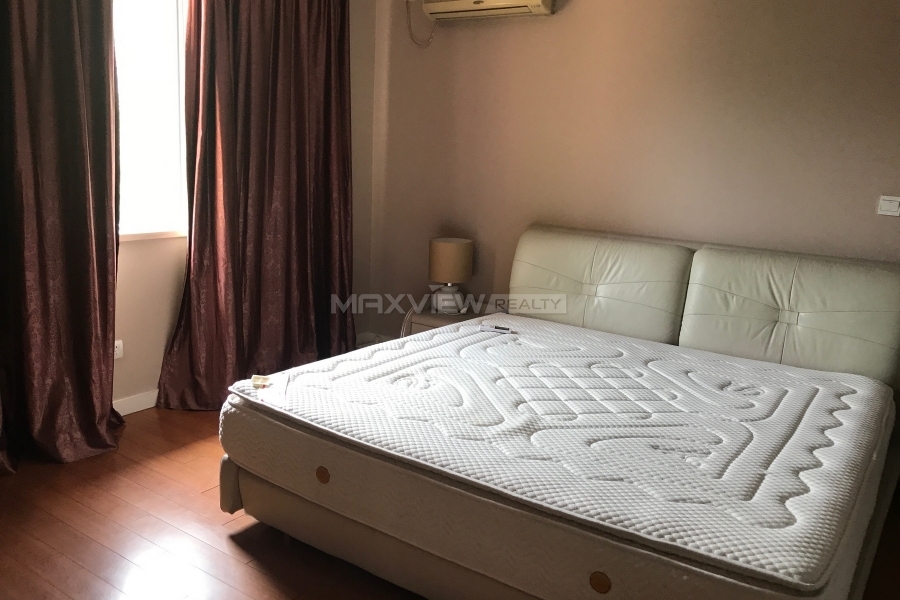 House rent in Shanghai Jiushi Western Suburban Garden 4bedroom 300sqm ¥35,000 SH017740