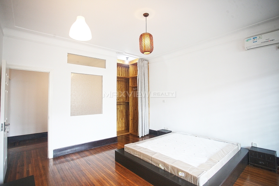 Old Lane House on Huaihai M. Rd 1bedroom 122sqm ¥20,000 SH017842