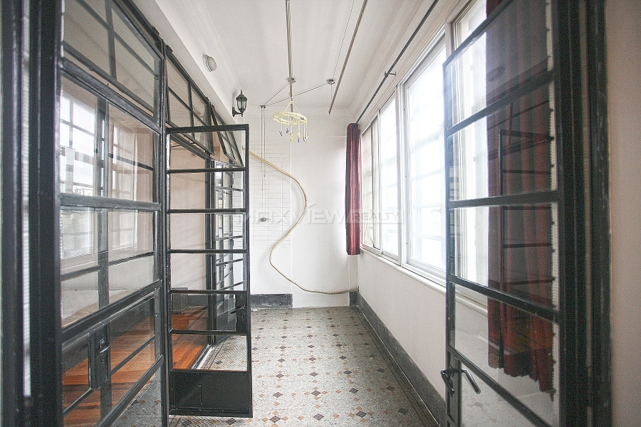 Old Lane House on Huaihai M. Rd 1bedroom 122sqm ¥20,000 SH017842