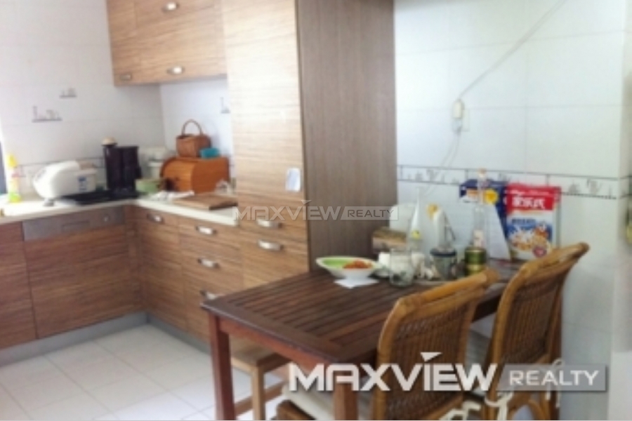 Lakeside Ville   |   湖畔佳苑 5bedroom 380sqm ¥43,000 QPV00426