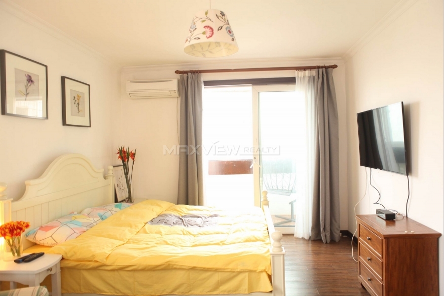 Old Apartment on Huaihai Middle Road 3bedroom 170sqm ¥19,800 SH017868