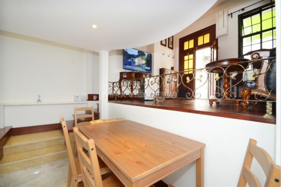 Rent a house in Shanghai on Fuxing Middle Rd 1bedroom 70sqm ¥18,000 SH017872