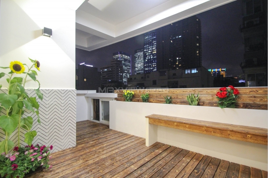 Donghu Apartment 3bedroom 160sqm ¥36,000 SH017905