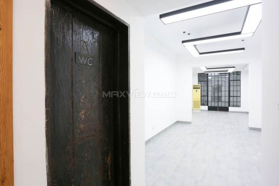 Old Apartment on Fuxing Middle Road 1bedroom 100sqm ¥18,000 SH017968