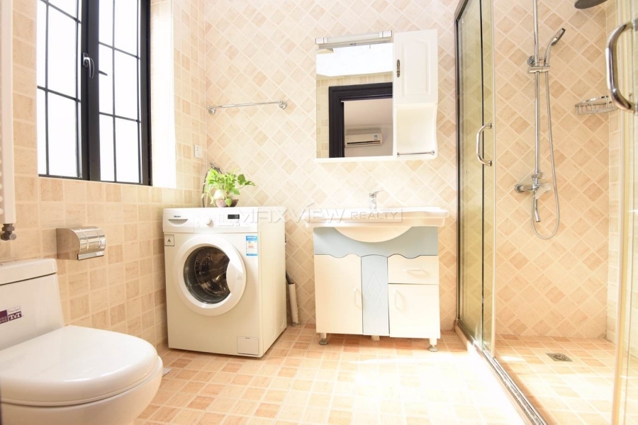 Old Apartment on Huaihai Middle Rd 2bedroom 80sqm ¥15,500 SH017971