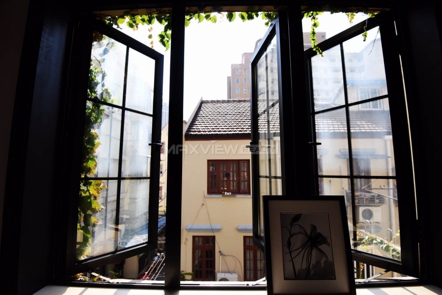 Old Apartment on Huaihai Middle Rd 2bedroom 80sqm ¥15,500 SH017971