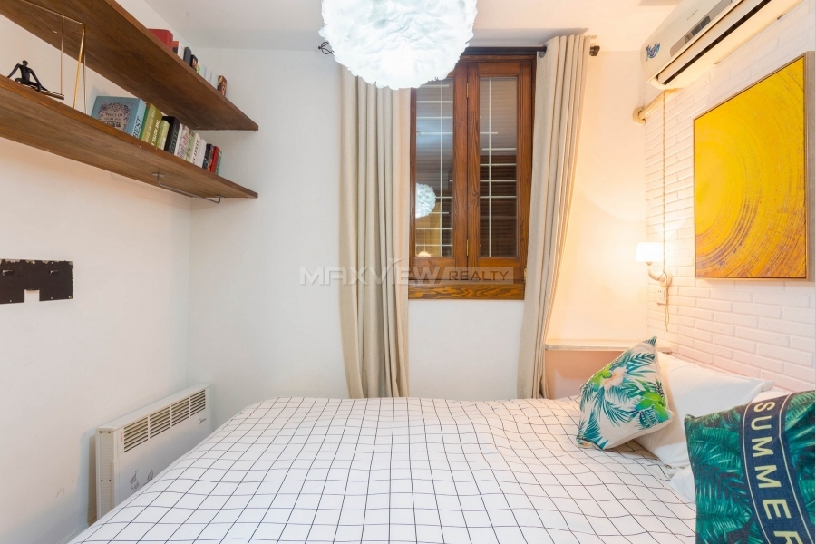 Old Apartment on Nanchang Road 1bedroom 50sqm ¥15,000 SH017979