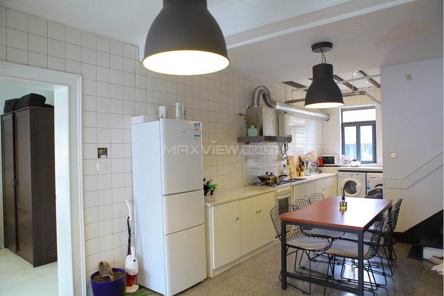 Old Apartment on Xinhua Road 4bedroom 195sqm ¥17,500 SH017977