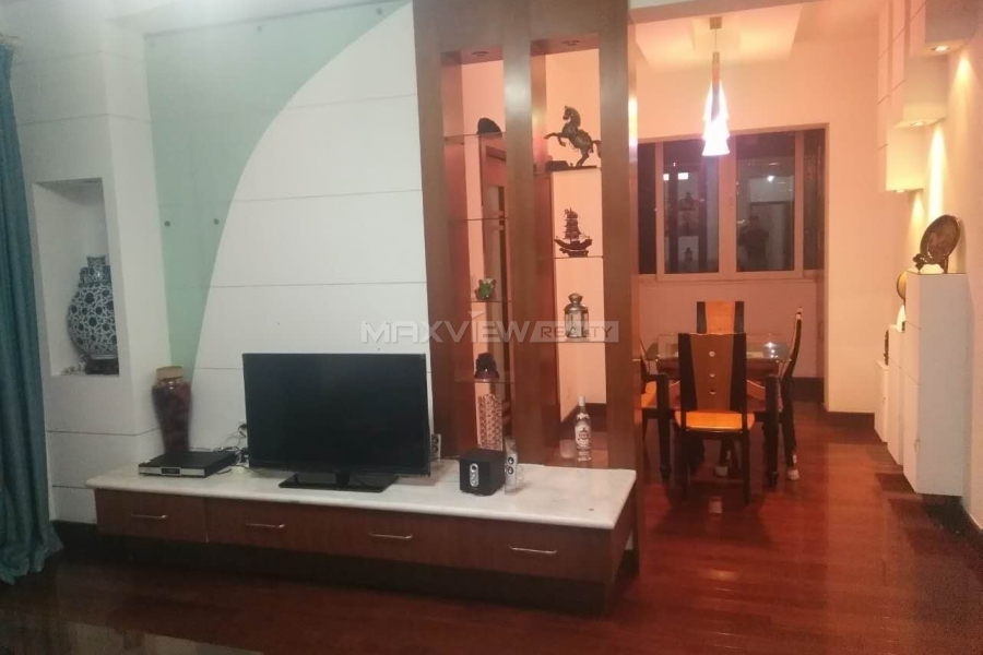 Old Apartment on Yueyang Road 3bedroom 130sqm ¥18,000 SH017994