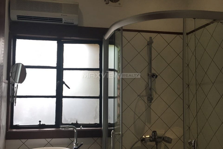 Shanghai old house rent on Huaihai Middle Road 2bedroom 100sqm ¥21,000 SH018071