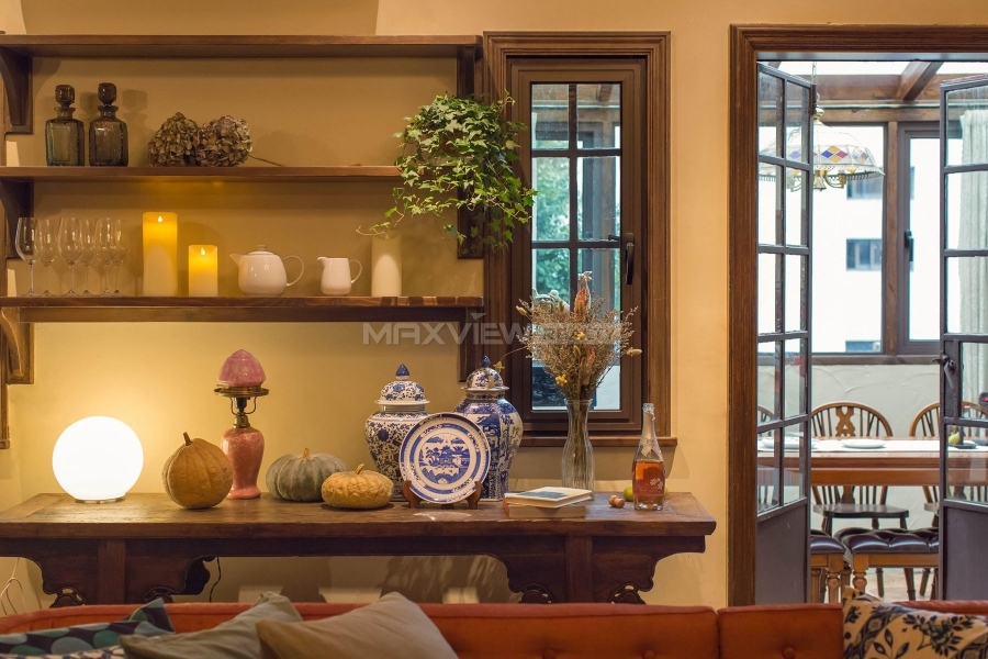 Old Apartment on Shanxi South Road 3bedroom 160sqm ¥35,000 SH018084