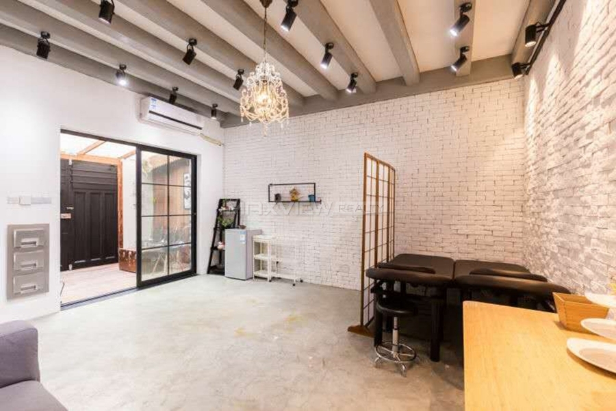 Old Lane House on Nanjing W. Road 1bedroom 40sqm ¥13,000 SH018083