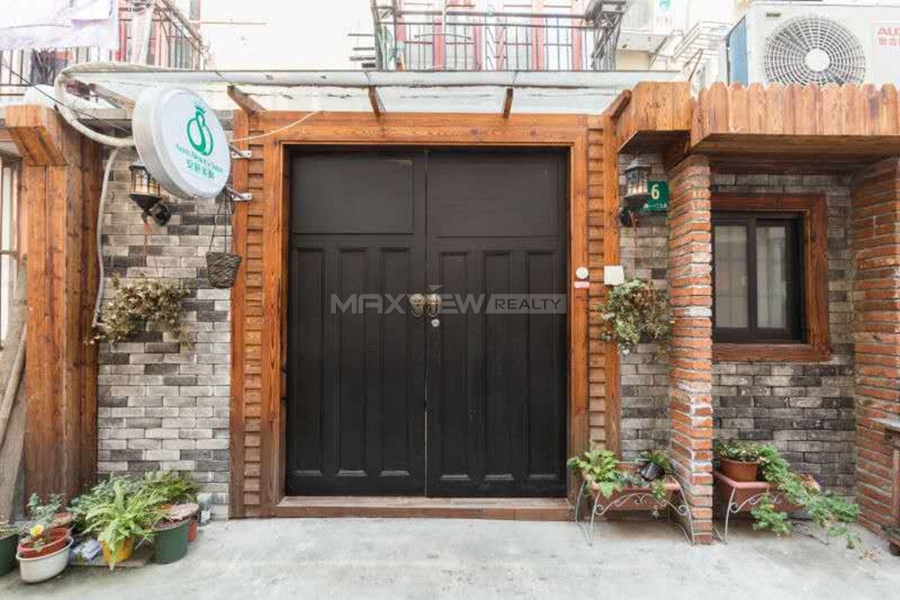 Old Lane House on Nanjing W. Road 1bedroom 40sqm ¥13,000 SH018083