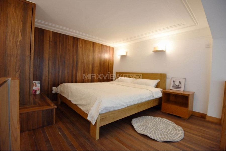 Old Apartment on Wuyuan Road 1bedroom 70sqm ¥16,000 SH018137