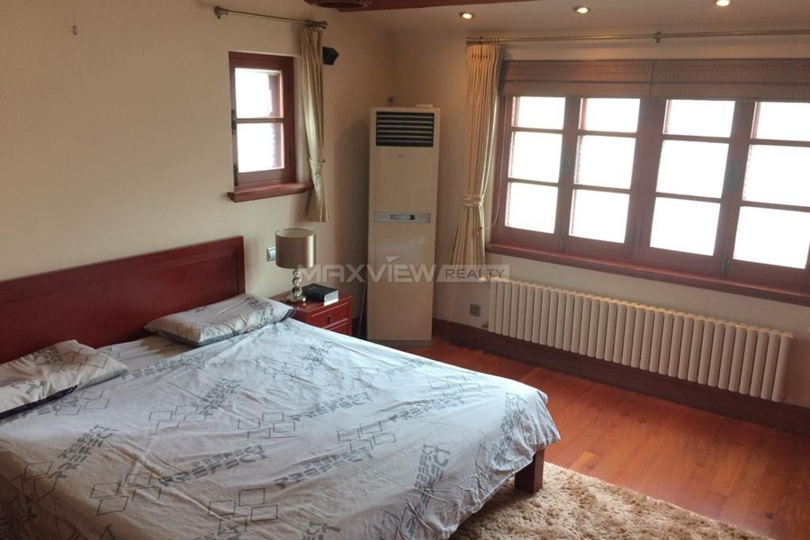 Shanghai house rent on Huaihai Middle Road 3bedroom 200sqm ¥46,500 