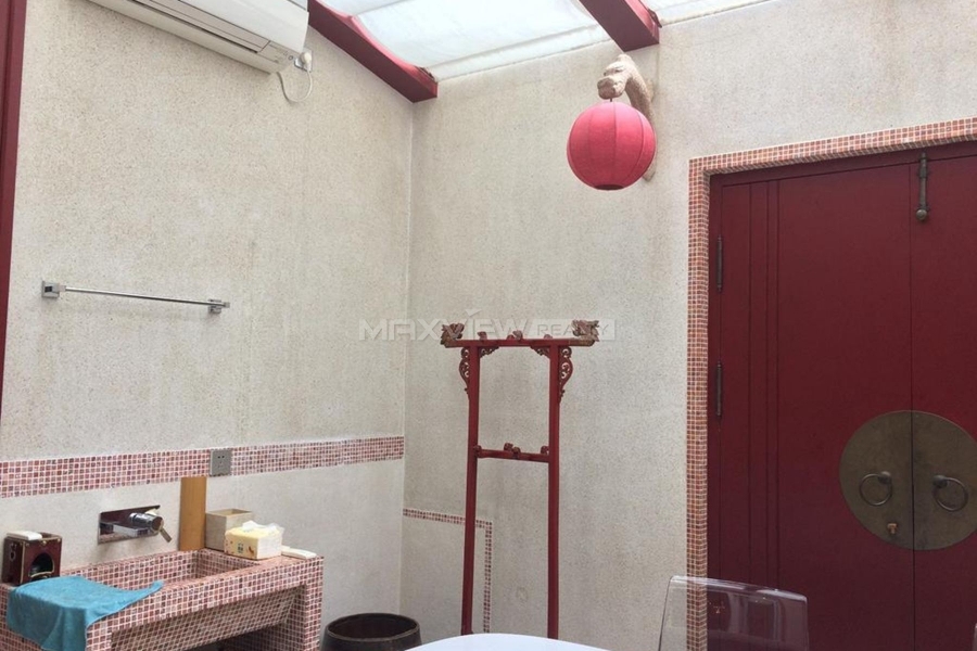 Shanghai house rent on Huaihai Middle Road 3bedroom 200sqm ¥46,500 