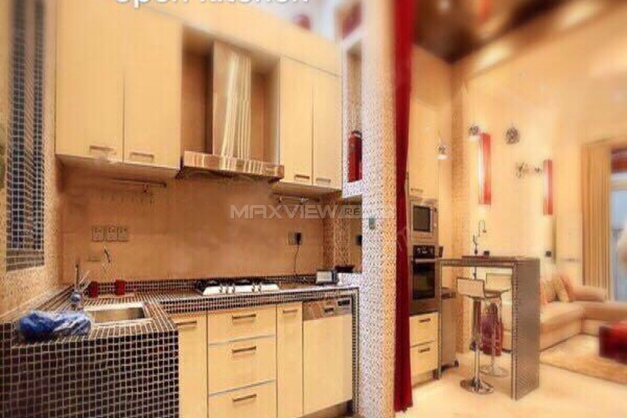 Shanghai house rent on Huaihai Middle Road 3bedroom 200sqm ¥46,500 