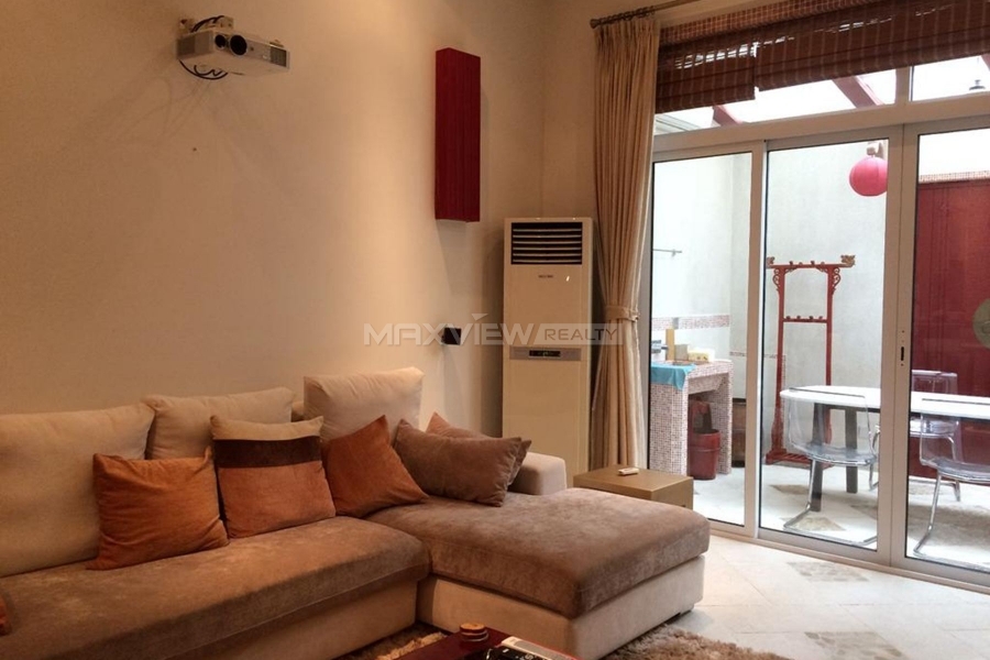 Shanghai house rent on Huaihai Middle Road 3bedroom 200sqm ¥46,500 