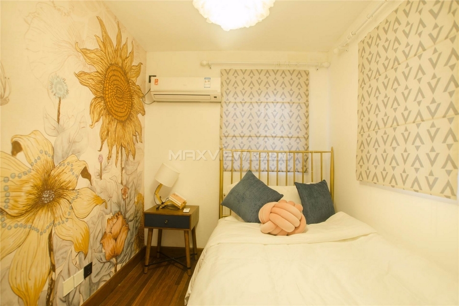 Old Apartment on Jiashan Road 4bedroom 120sqm ¥25,000 SH018179