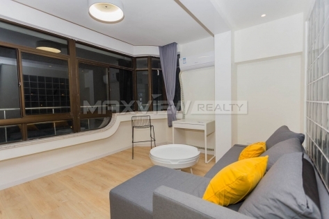 Old Apartment on Kangding Road 6bedroom 225sqm ¥30,000 