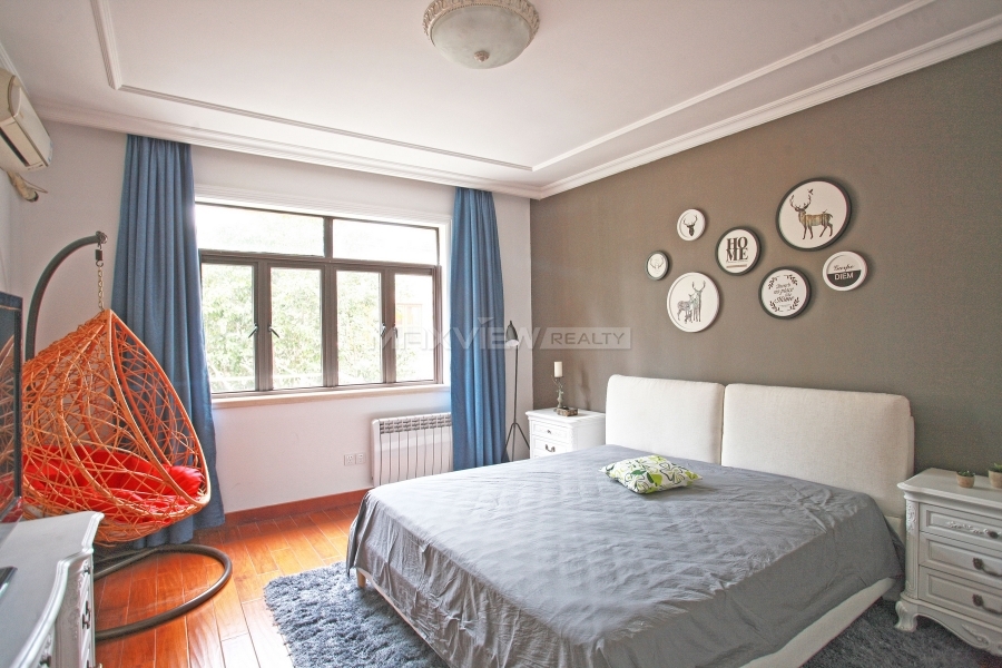 Old Apartment on Nanhui Road 2bedroom 120sqm ¥19,000 SH018177