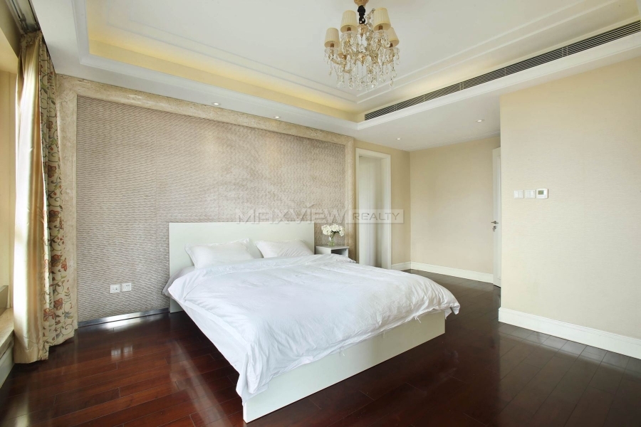 shanghai apartment in The Bay 3bedroom 234sqm ¥35,000 