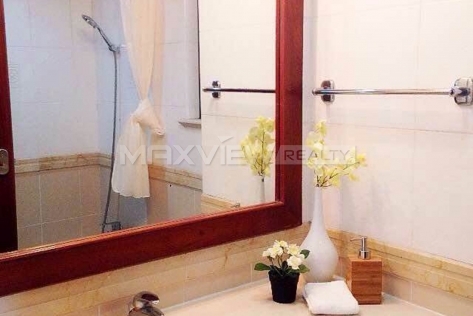 shanghai apartment in Yanlord Garden 3bedroom 135sqm ¥24,800 