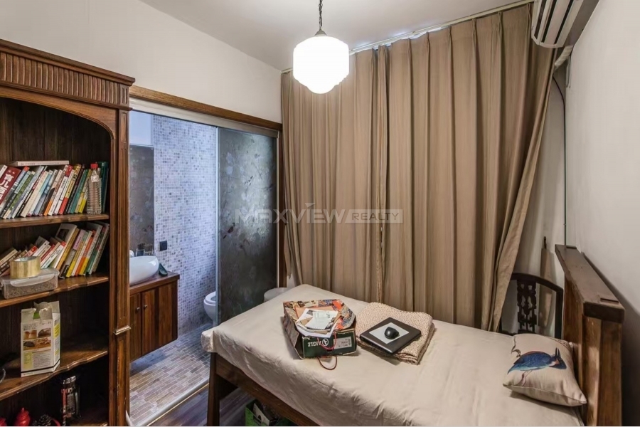 Shanghai house rent on Huaihai Middle Rd 2bedroom 90sqm ¥20,000 SH018212