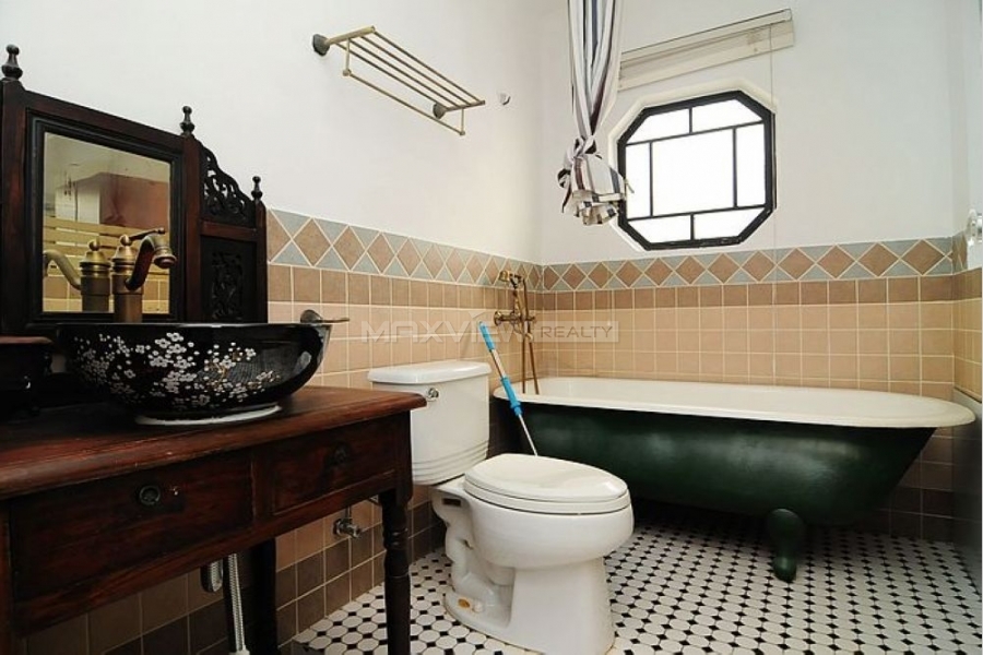 Old Garden House on Jianguo West Road 3bedroom 140sqm ¥20,000 PRY00168