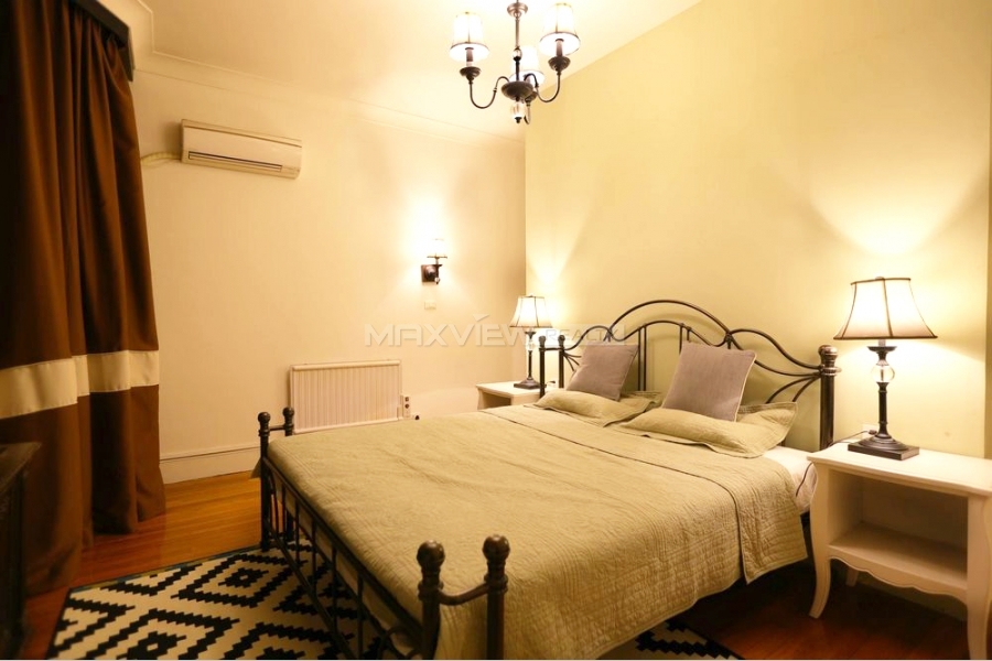 Old Apartment on Fuxing Middle Road 1bedroom 110sqm ¥20,000 PRS67