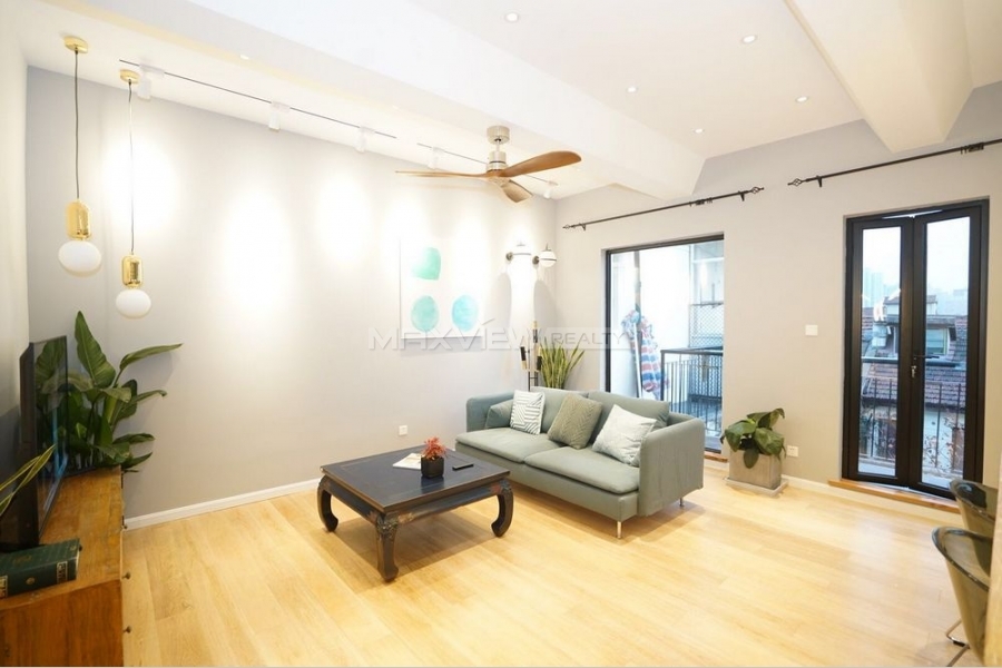Old Apartment on Xingan Road 2bedroom 110sqm ¥22,600 PRS116