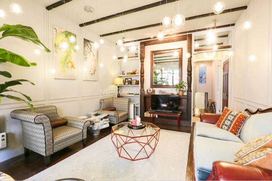 Old Lane House On Fuxing Middle Road 2bedroom 70sqm ¥23,000 PRS127