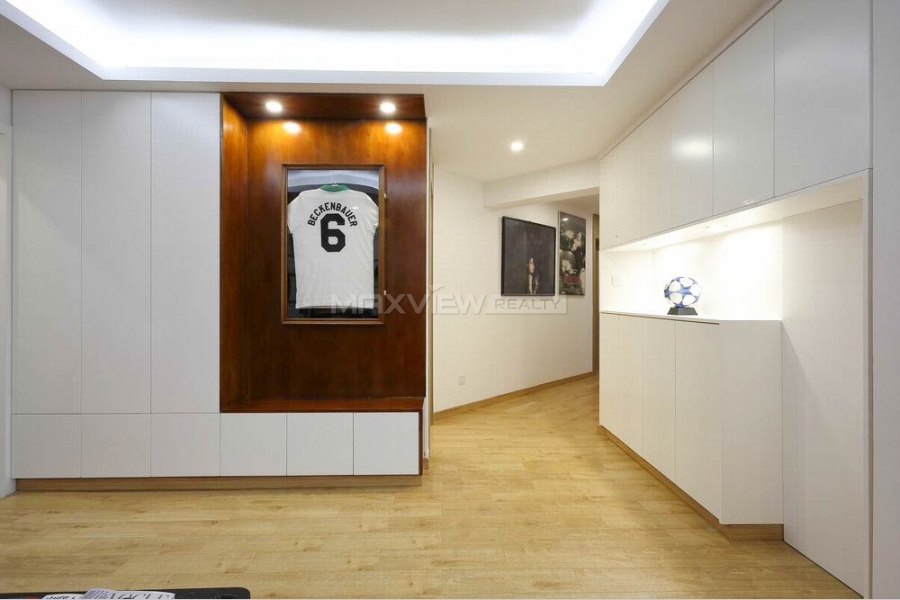 Jingwei Apartment 3bedroom 178sqm ¥32,000 PRS157