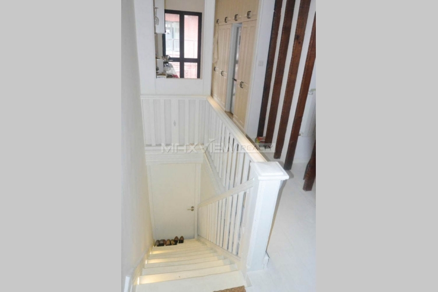 Old Lane House On Yanqing Road 2bedroom 120sqm ¥25,000 PRS263