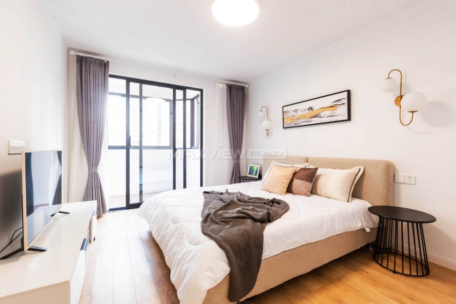Apartment On Xujiahui Road 4bedroom 158sqm ¥28,800 PRS279